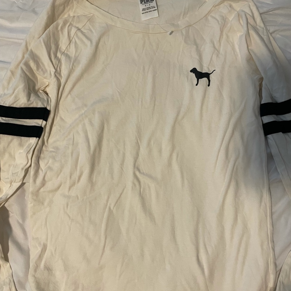 VS Pink Cream Long Sleeve